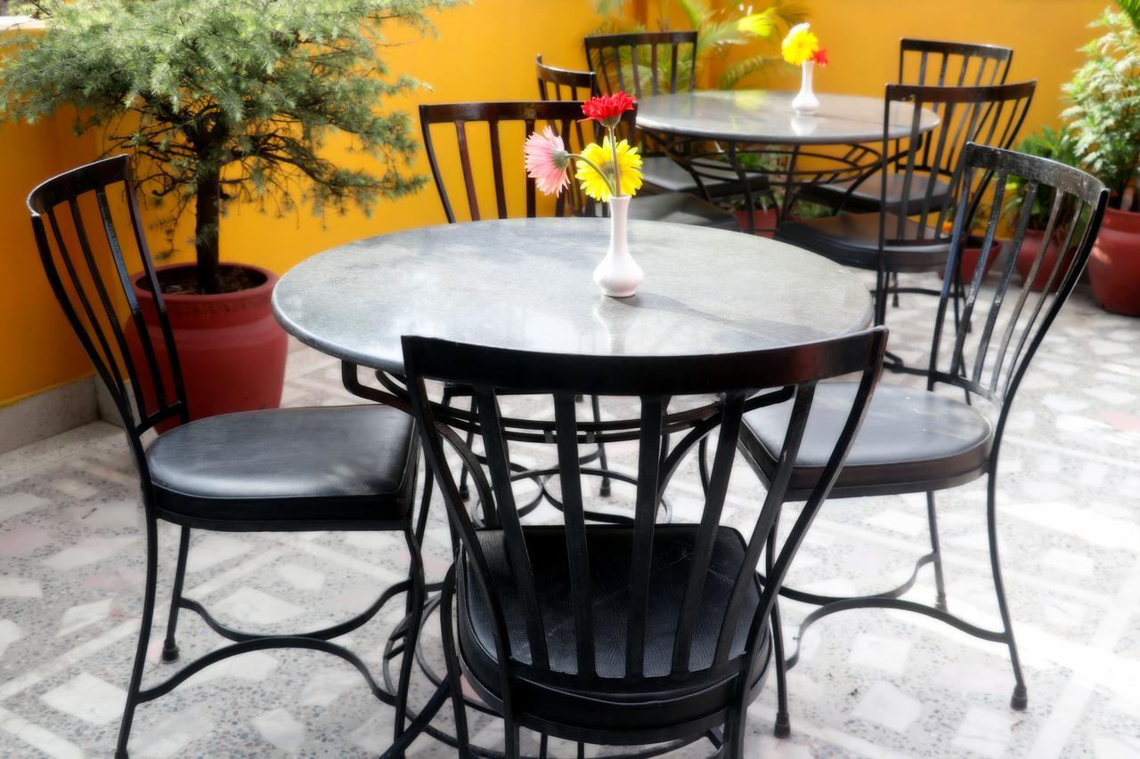 Ausfinn Hotel Metro Inn Kathmandu Exterior foto