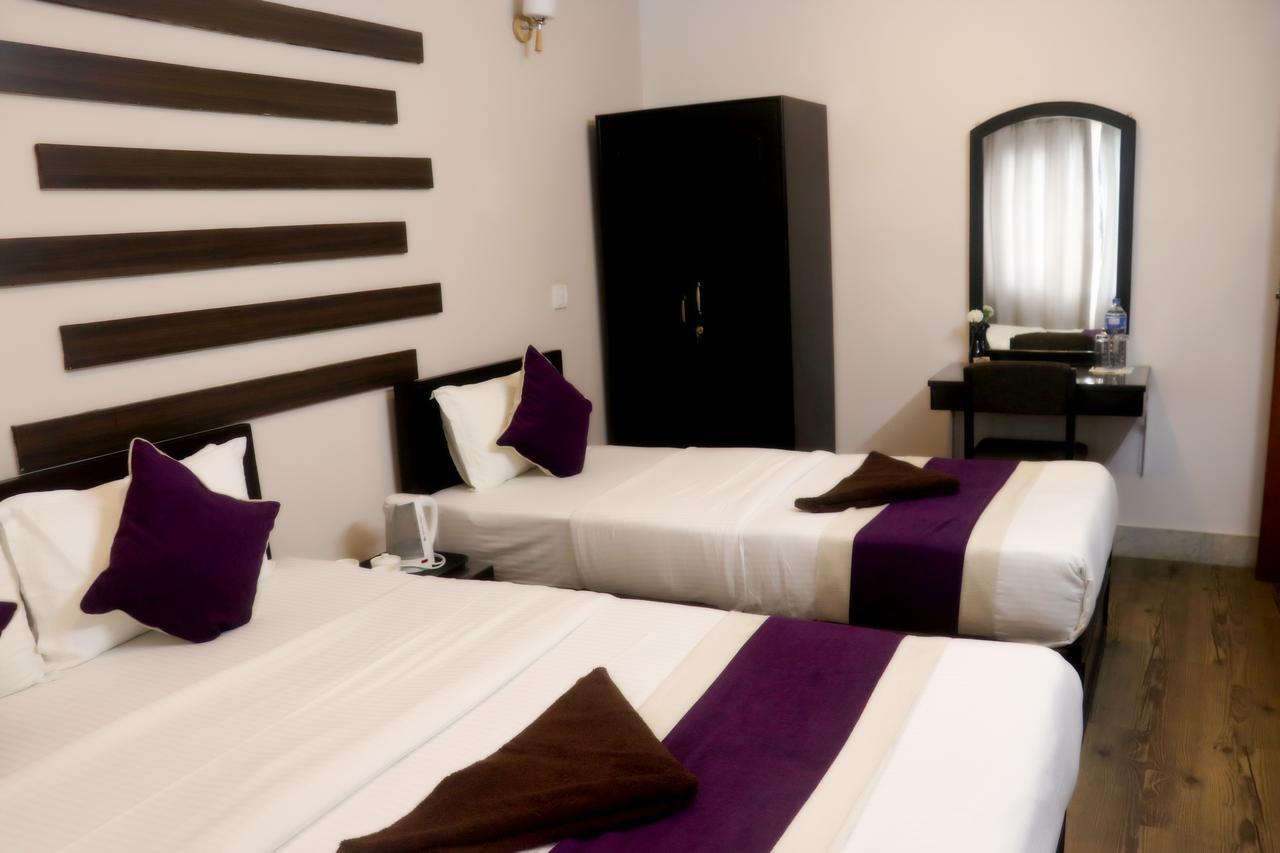 Ausfinn Hotel Metro Inn Kathmandu Exterior foto
