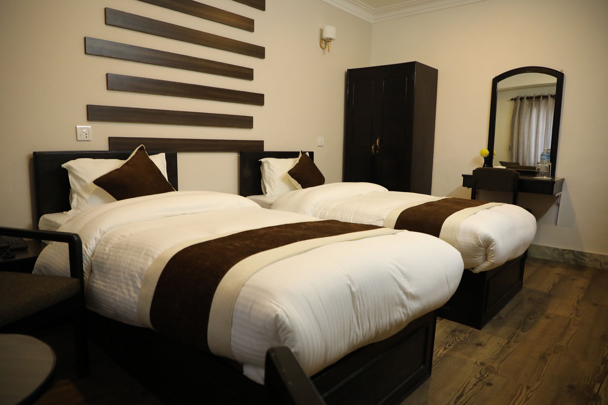 Ausfinn Hotel Metro Inn Kathmandu Exterior foto